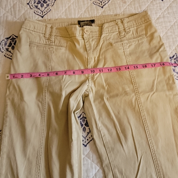 Buckle Khaki Pants Sz 11 - Picture 7 of 8
